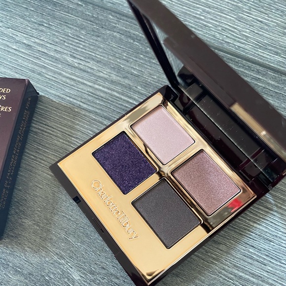 Charlotte Tilbury Other - Charlotte Tilbury Luxury Palette
